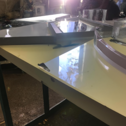 Installation de Miroirs sur Mesure pour une Décoration Élégante Louvres